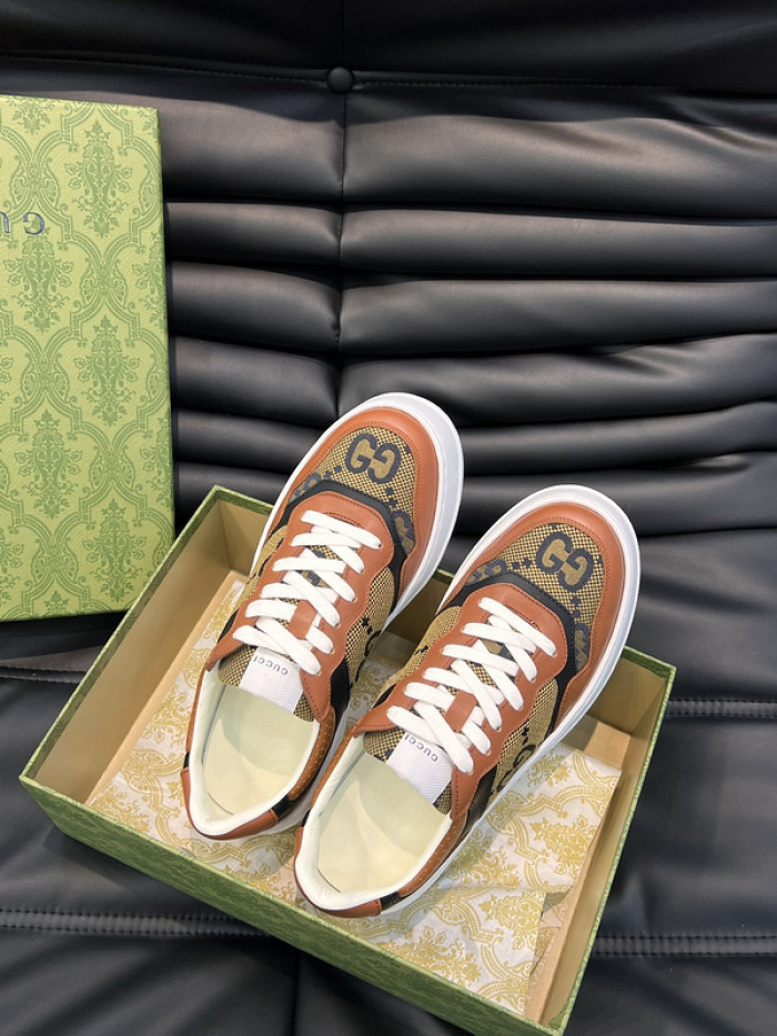 G*u*i sneaker