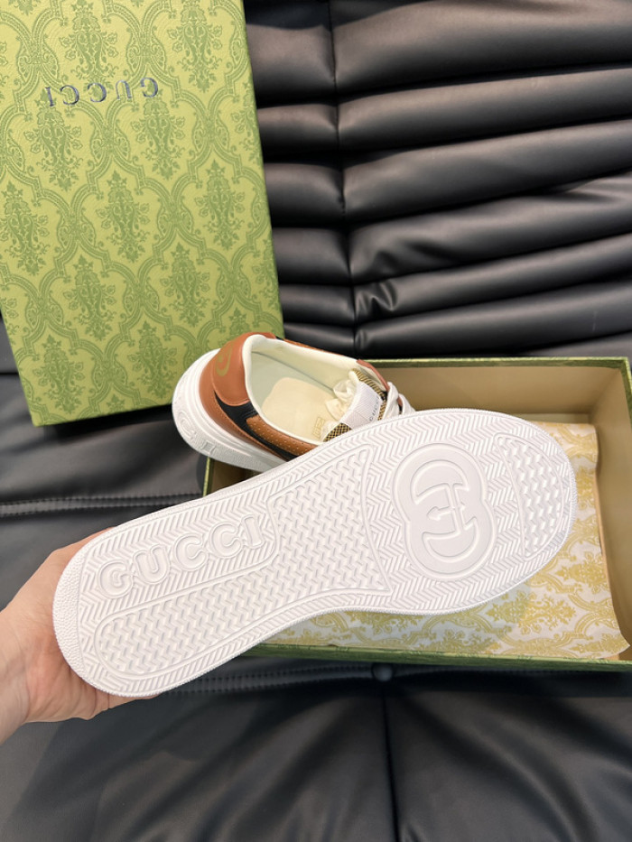 G*u*i sneaker