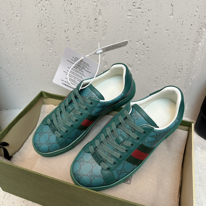 G*u*i sneaker