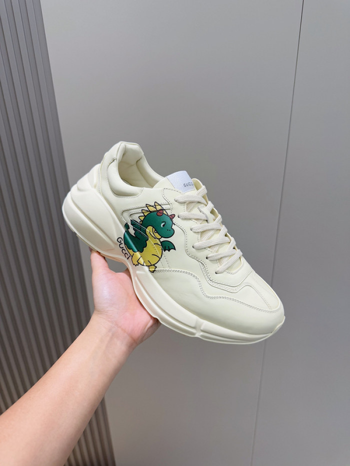 G*u*i sneaker