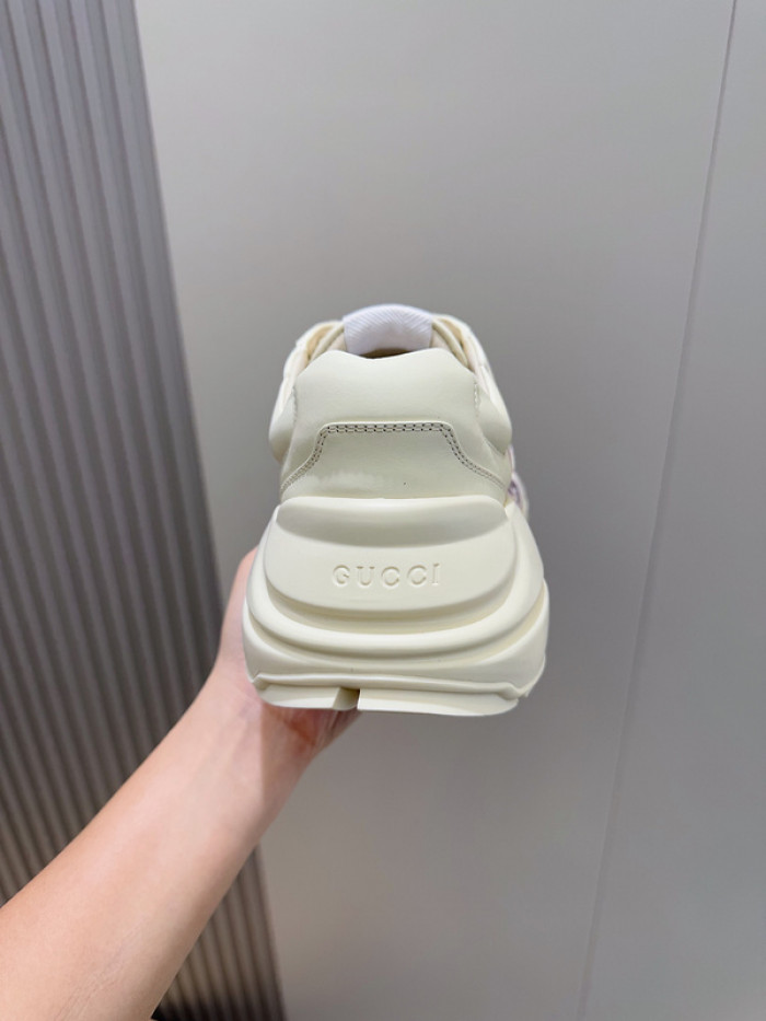 G*u*i sneaker