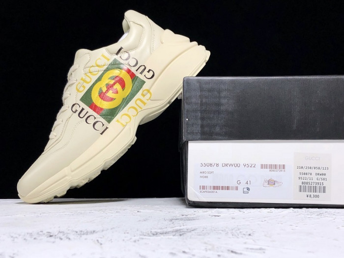 G*u*i sneaker
