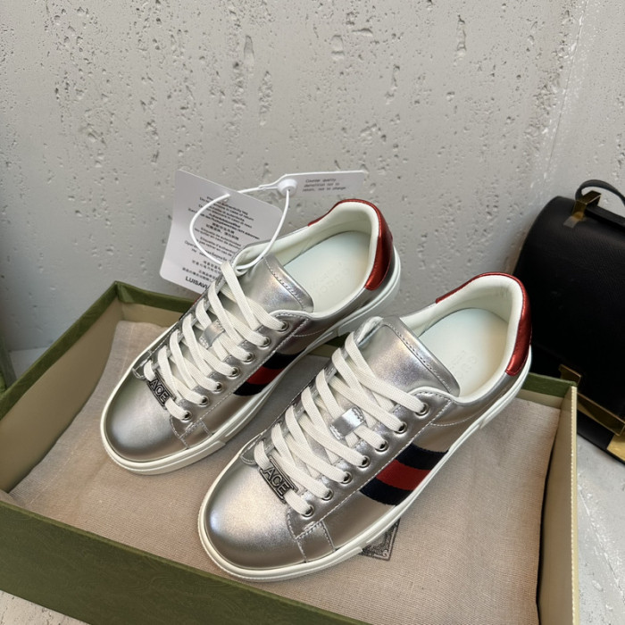 G*u*i sneaker