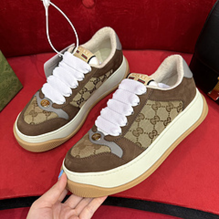 G*u*i sneaker