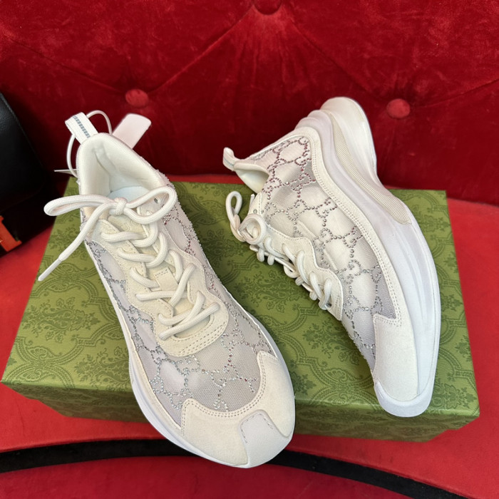 G*u*i sneaker