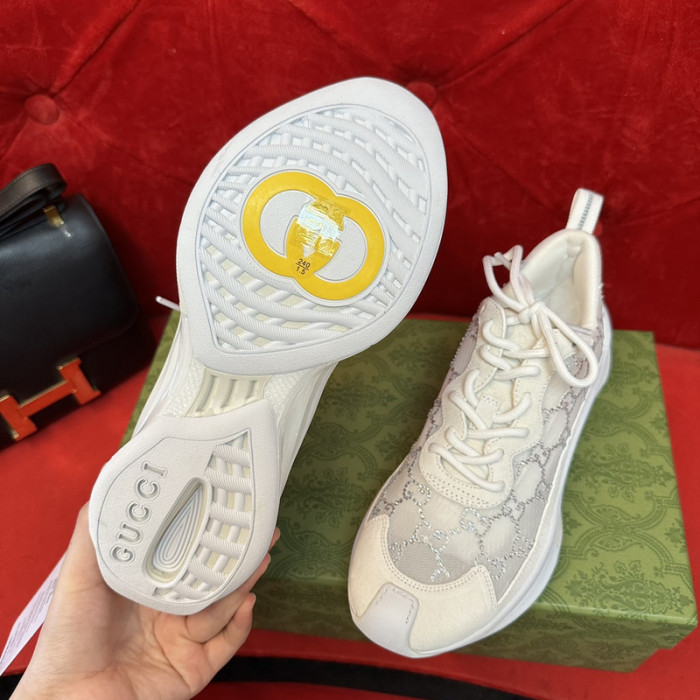 G*u*i sneaker