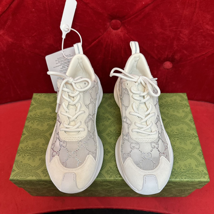 G*u*i sneaker
