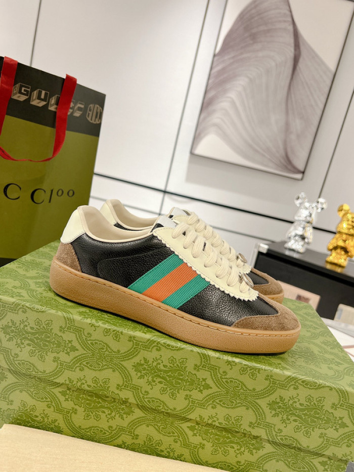 G*u*i sneaker