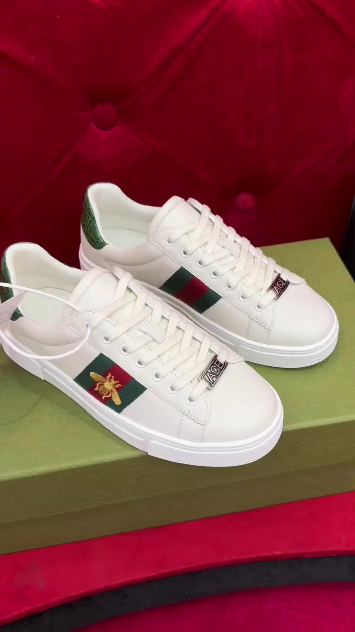 G*u*i sneaker