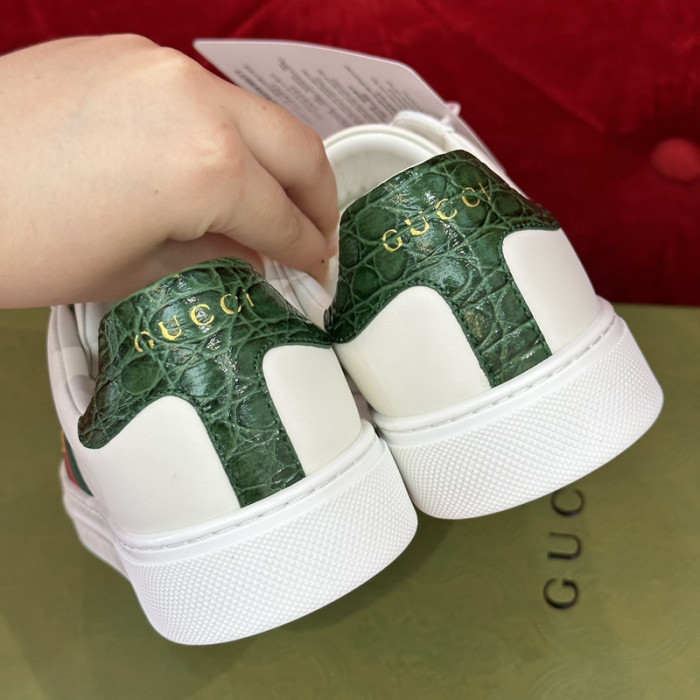 G*u*i sneaker