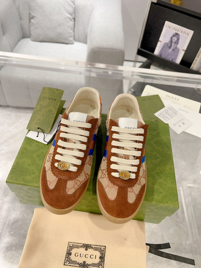 G*u*i sneaker