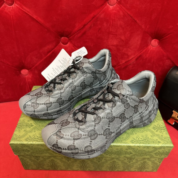 G*u*i sneaker